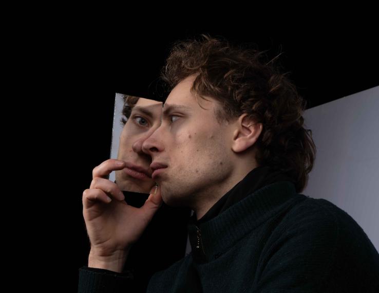 Auksinio scenos kryžiaus laureatas – Adomas Juška